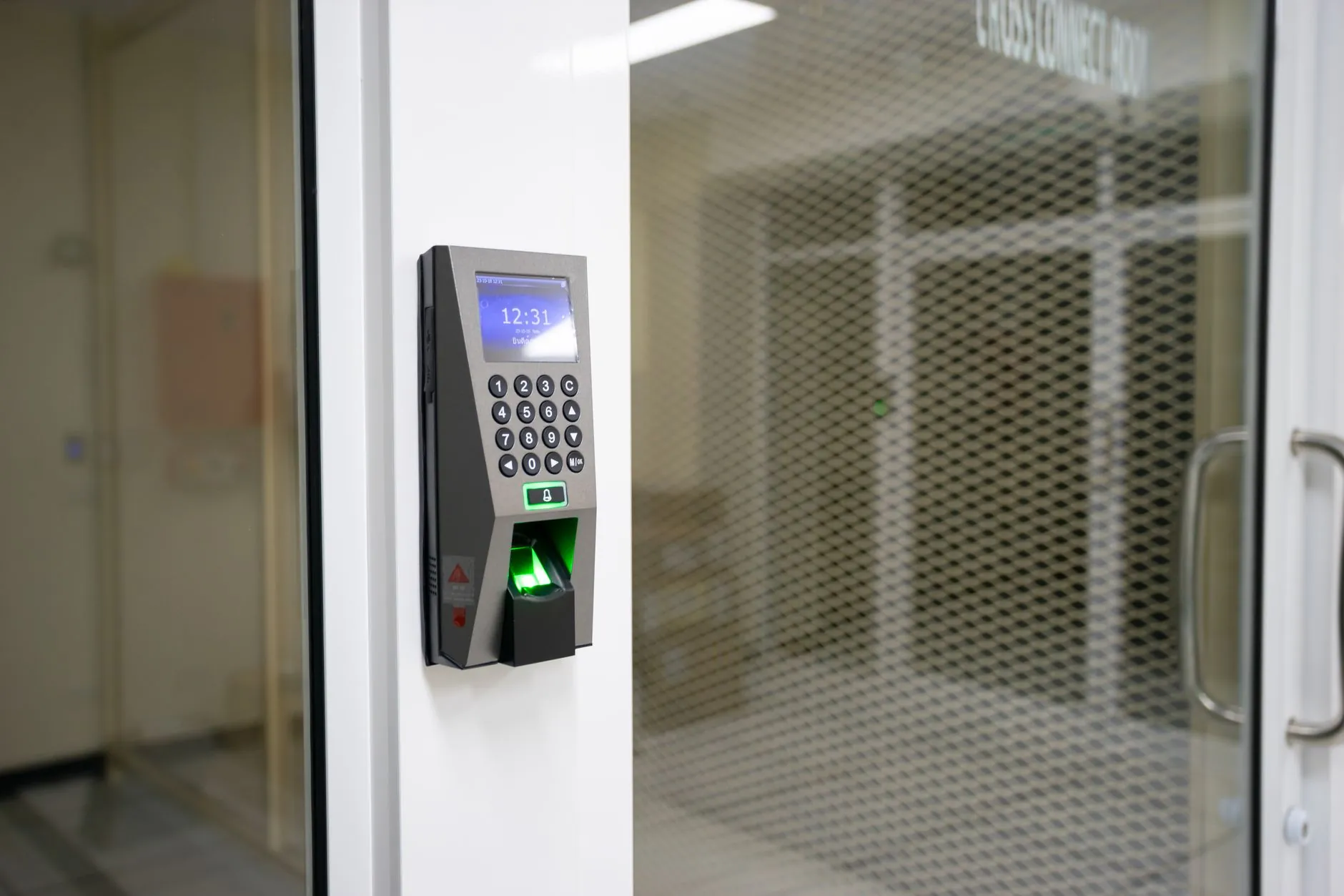野梁科技工业自动化系统集成方案功能对比与选型要点