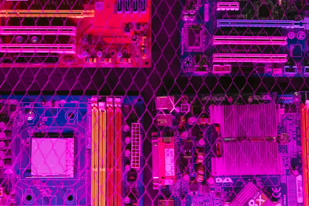 工厂设备升级方案对比：传统改造与智能化集成的优劣分析