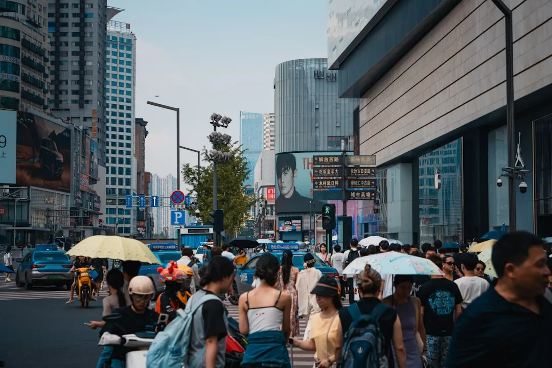 智能控制与系统集成在工业自动化产线升级中的关键技术解析