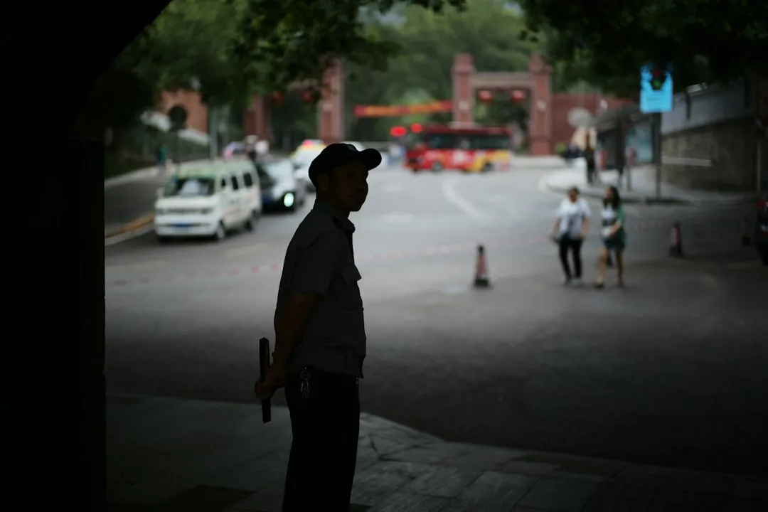 工业自动化系统集成如何提升产线效率——上海野梁科技实践解析